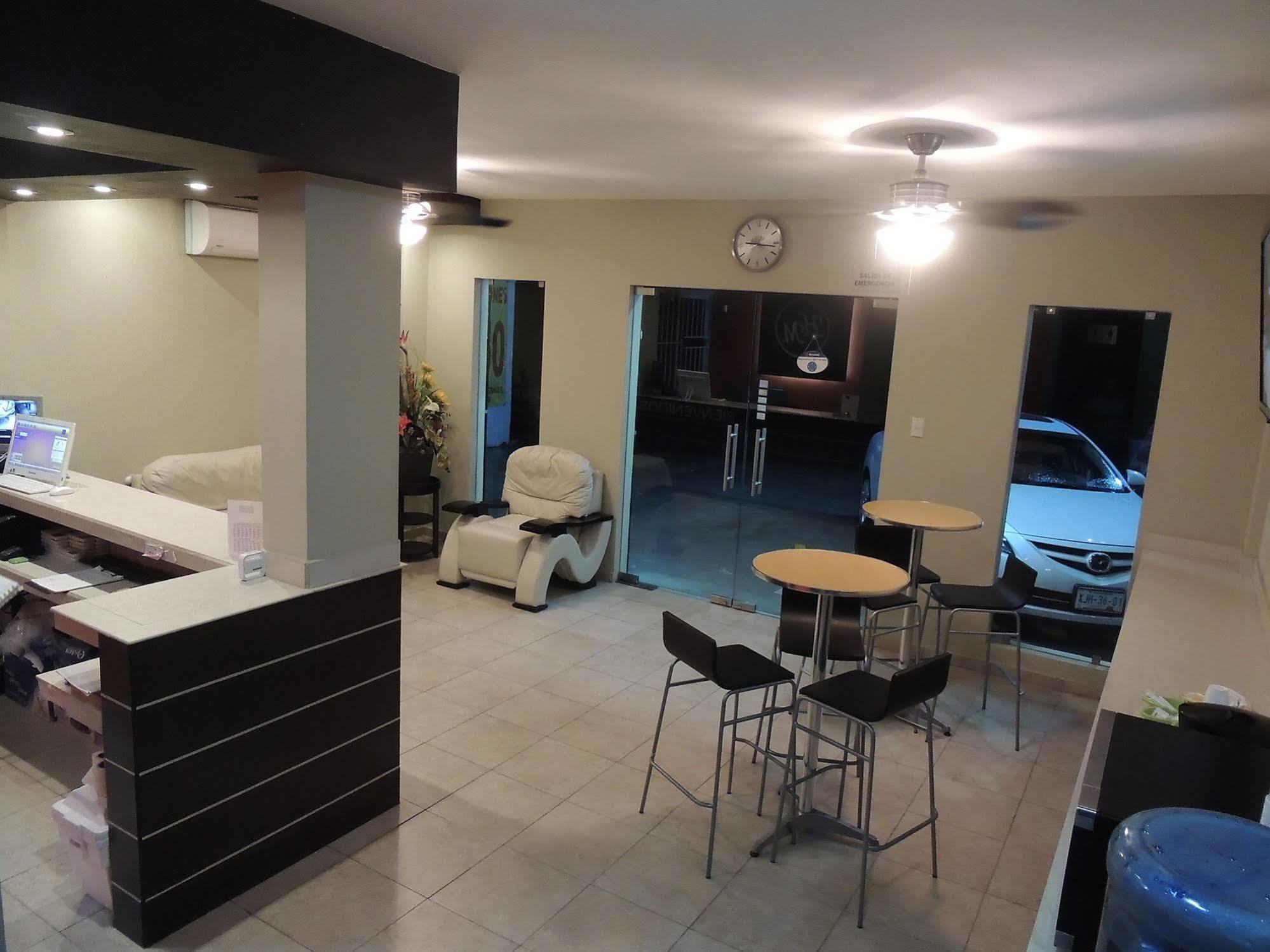 Hotel Metropolitano Tampico Kültér fotó