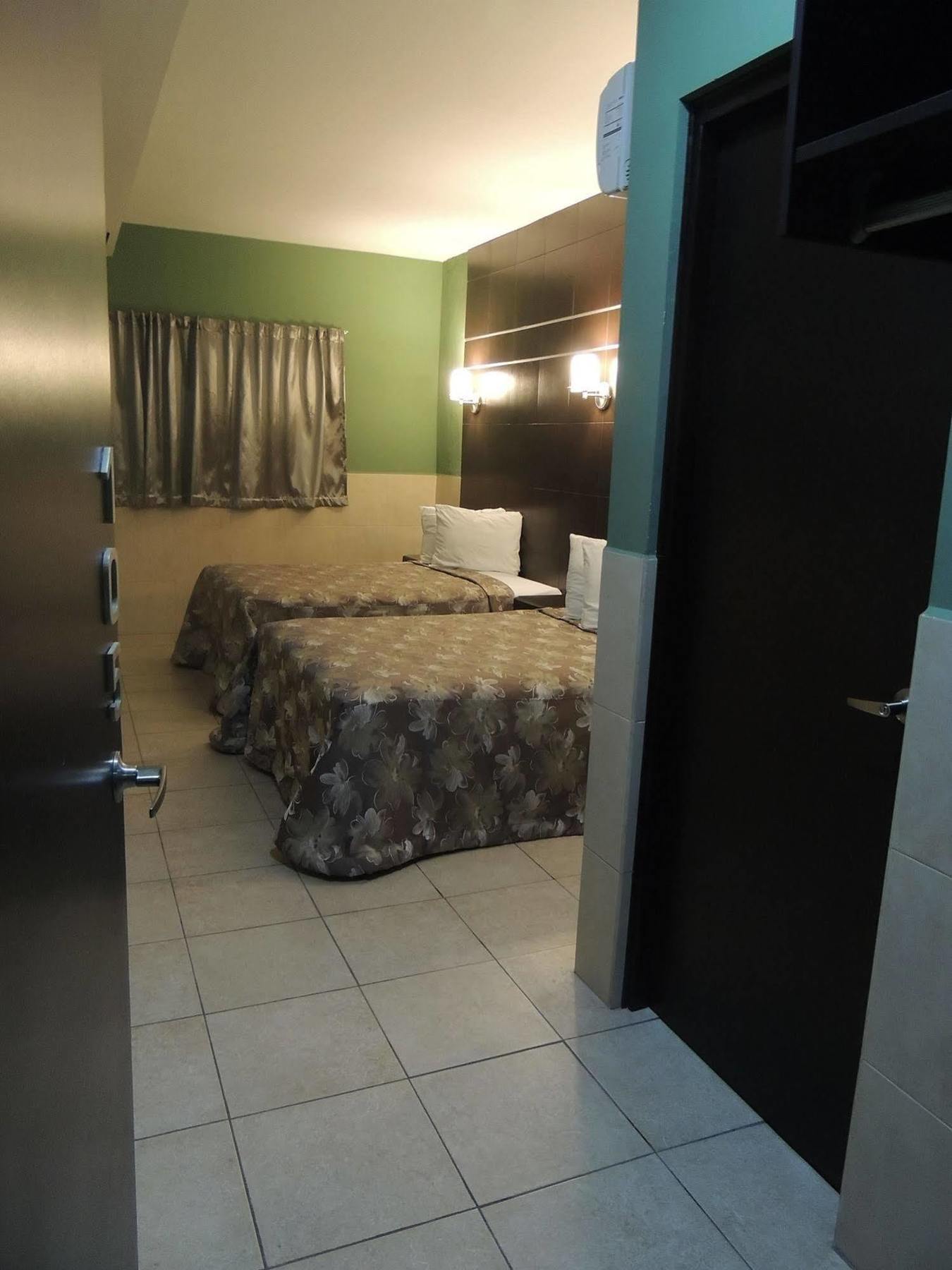 Hotel Metropolitano Tampico Kültér fotó